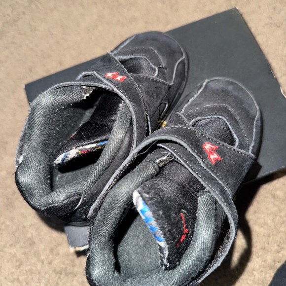 Jordan 9 Retro - Picture 3 of 3